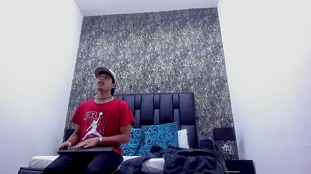 Escanor Hot online show from 8, 3, 2026