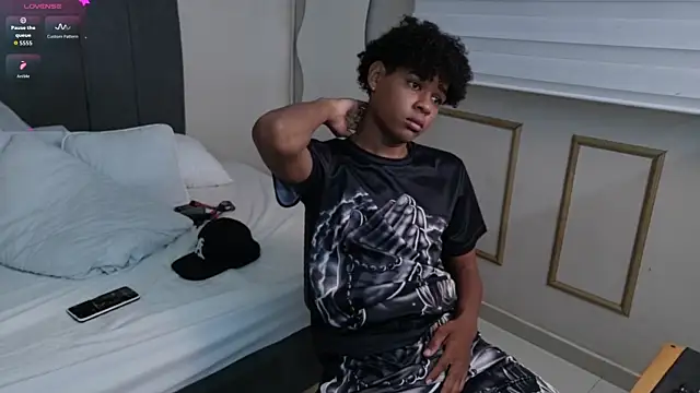 Twink Alex19 online show from 20, 2, 2026