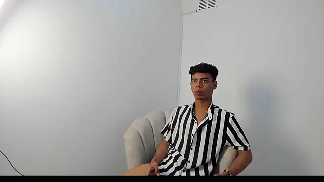 alexx cum18 online show from 17, 6, 2026