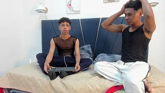 alexx cum18 online show from 25, 3, 2026