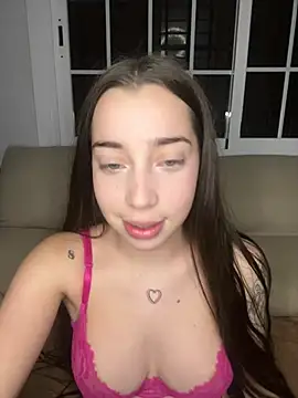 rosemistic online show from 8, 4, 2026