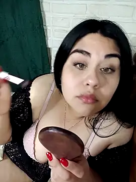 Sol luvv online show from 4, 3, 2026