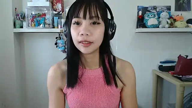 GloryKulikowski online show from 6, 3, 2026