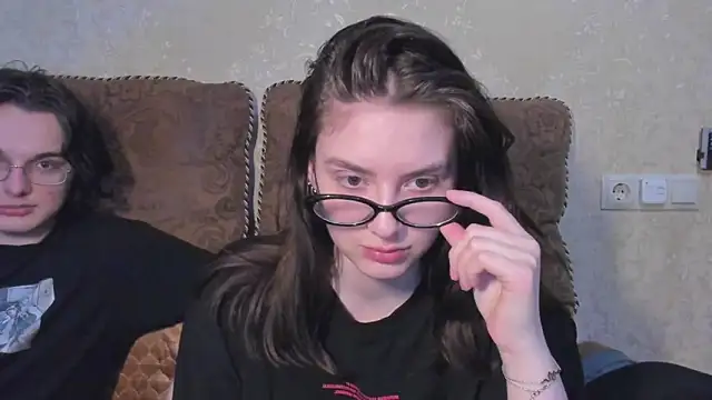 love lina muuur online show from 7, 3, 2026