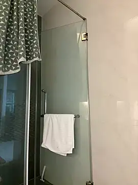 Alittleasaingirl online show from 13, 2, 2026