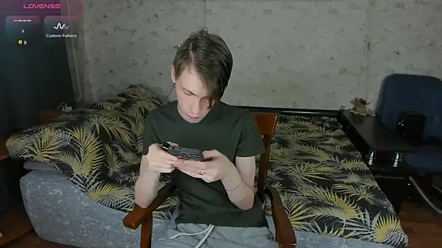 Snapshot of Erick_Wilson chatting on 13, 5, 2026 Erick Wilson online show from 13, 5, 2026