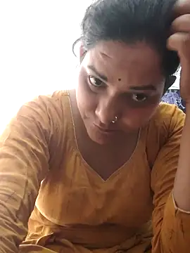 Snapshot of Anushka_Singh0 chatting on 10, 6, 2026 Anushka Singh0 online show from 10, 6, 2026