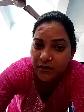 Anushka Singh0 online show from 4, 3, 2026