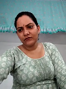 Snapshot of Anushka_Singh0 chatting on 17, 7, 2026 Anushka Singh0 online show from 17, 7, 2026