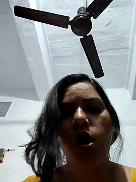 Snapshot of Anushka_Singh0 chatting on 23, 4, 2026 Anushka Singh0 online show from 23, 4, 2026