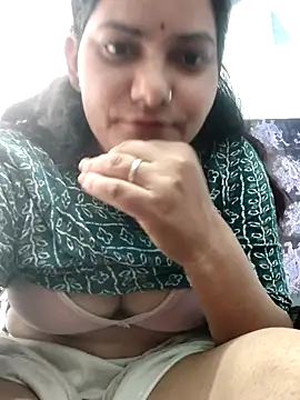 Snapshot of Anushka_Singh0 chatting on 13, 5, 2026 Anushka Singh0 online show from 13, 5, 2026