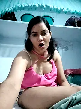 Anushka Singh0 online show from 13, 4, 2026