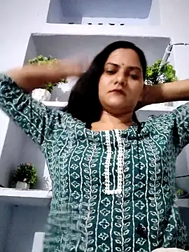 Snapshot of Anushka_Singh0 chatting on 12, 5, 2026 Anushka Singh0 online show from 12, 5, 2026