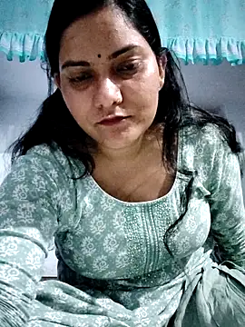 Anushka Singh0 online show from 2, 4, 2026