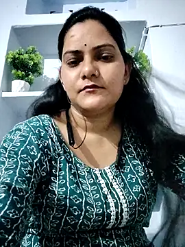 Snapshot of Anushka_Singh0 chatting on 8, 5, 2026 Anushka Singh0 online show from 8, 5, 2026