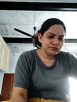 Snapshot of Anushka_Singh0 chatting on 28, 6, 2026 Anushka Singh0 online show from 28, 6, 2026