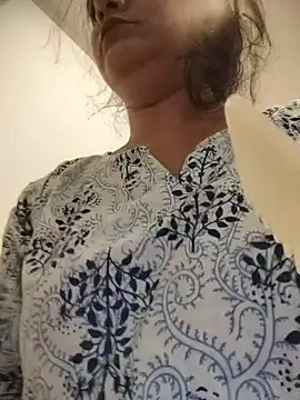 Snapshot of Anushka_Singh0 chatting on 4, 6, 2026 Anushka Singh0 online show from 4, 6, 2026