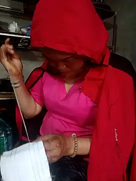 nelina 12345 online show from 18, 4, 2026