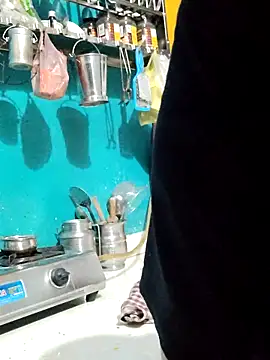 Sexy-Sandhya  online show from 3, 3, 2026