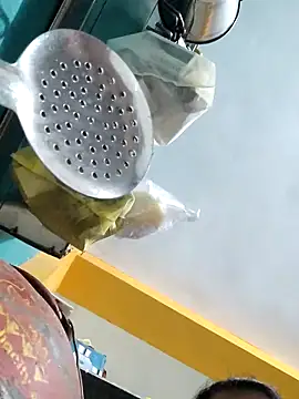 Sexy-Sandhya  online show from 5, 3, 2026