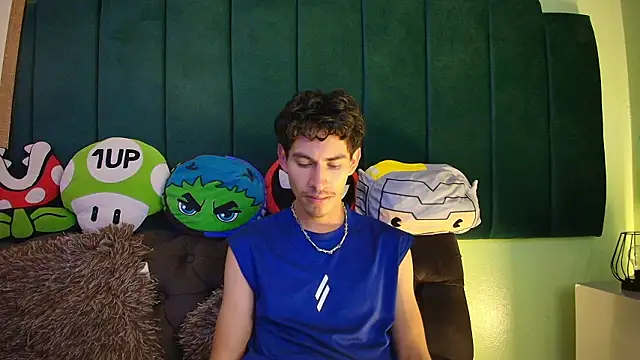 skinny jean  online show from 7, 3, 2026