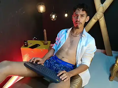 Snapshot of skinny_jean_ chatting on 7, 6, 2026 skinny jean online show from 7, 6, 2026