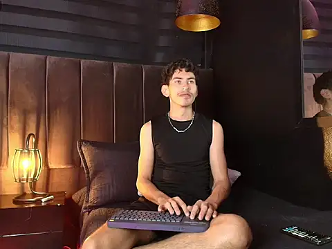 skinny jean  online show from 5, 3, 2026