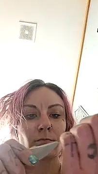 issyamazin online show from 28, 3, 2026