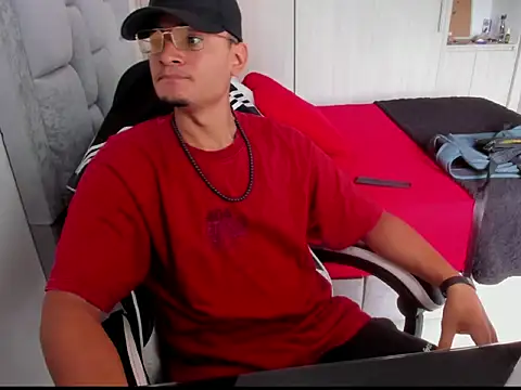 FredericSloan online show from 22, 2, 2026