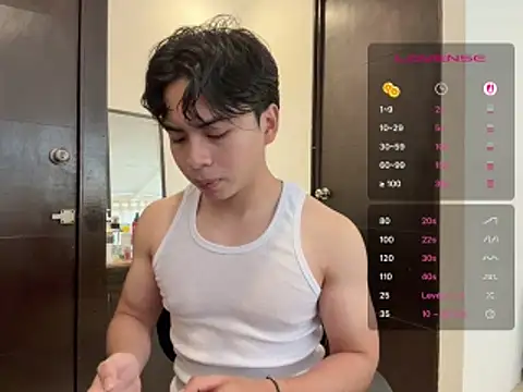 Snapshot of BentoBoxxx chatting on 15, 5, 2026 BentoBoxxx online show from 15, 5, 2026