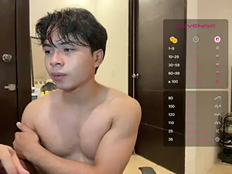 Snapshot of BentoBoxxx chatting on 18, 5, 2026 BentoBoxxx online show from 18, 5, 2026