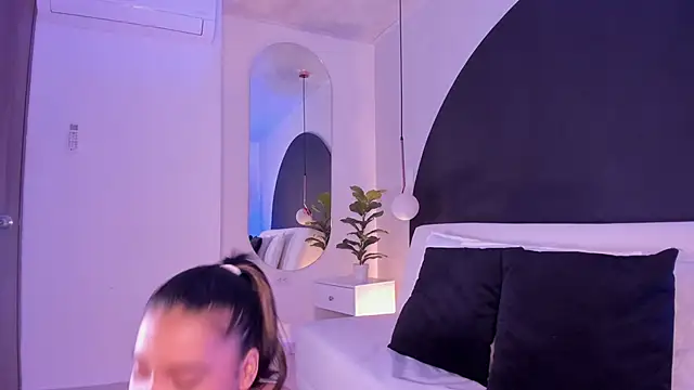 Rose jener06 online show from 27, 5, 2026