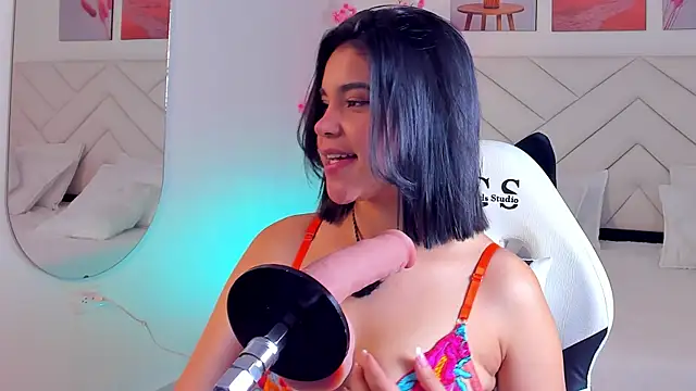 Rose jener06 online show from 10, 7, 2026