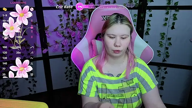 Snapshot of kitsune_little chatting on 1, 5, 2026 kitsune little online show from 1, 5, 2026