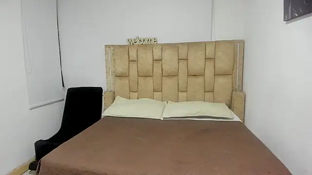 Noir Sebas online show from 7, 3, 2026