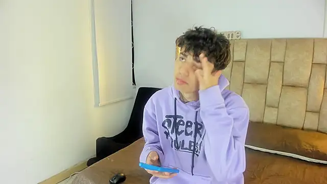 Noir Sebas online show from 28, 2, 2026