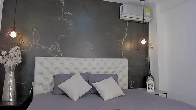 Samantha Dupre online show from 7, 3, 2026