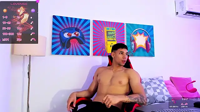 Thomas walker14 online show from 26, 2, 2026