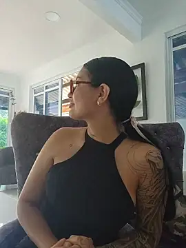 Roma xxx online show from 12, 4, 2026