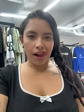 Miss Bella Flame online show from 15, 4, 2026