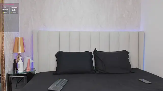 angelina honey  online show from 2, 3, 2026