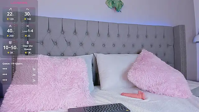 angelina honey  online show from 27, 3, 2026