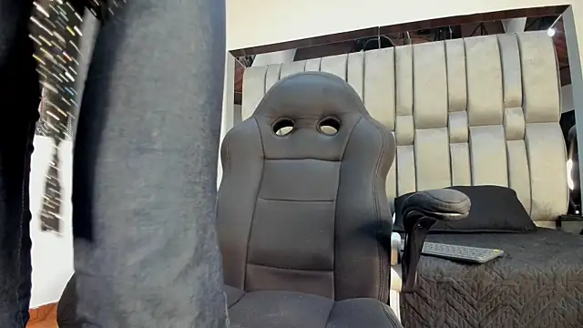 ElektraBomdans online show from 18, 4, 2026