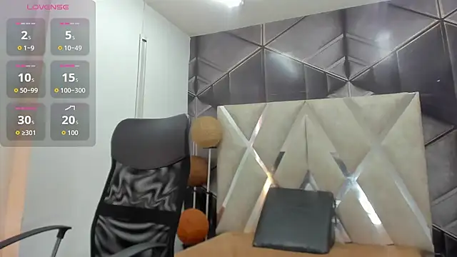 Agatta Adams online show from 18, 3, 2026