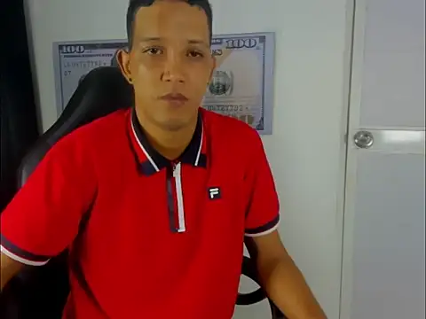 Snapshot of badboy_master chatting on 13, 3, 2026 badboy master online show from 13, 3, 2026