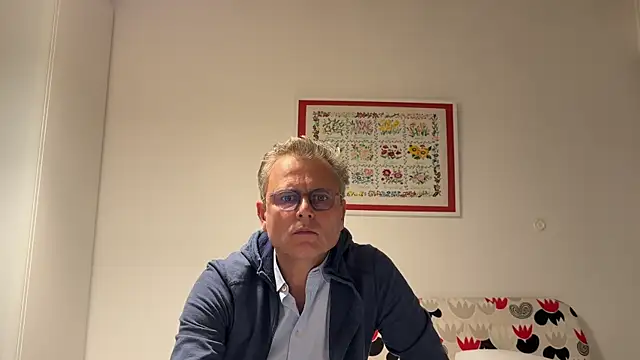 Snapshot of stephcmoi007 chatting on 14, 4, 2026 stephcmoi007 online show from 14, 4, 2026