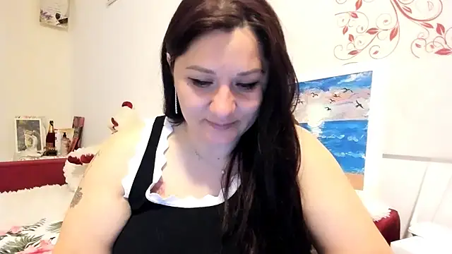 EVELYNA88 online show from 12, 4, 2026