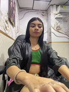 eimmy  skinny online show from 3, 5, 2026