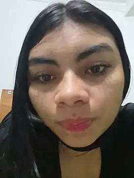 eimmy  skinny online show from 16, 4, 2026