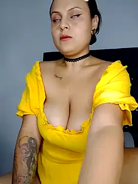 tiifany lopez online show from 7, 6, 2026